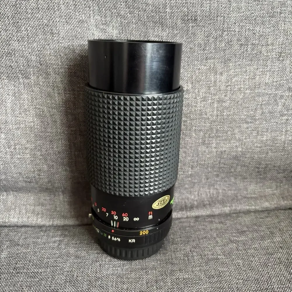 Focal MC Auto Zoom 1:4.5 80-200mm Lens Untested With‎ Case